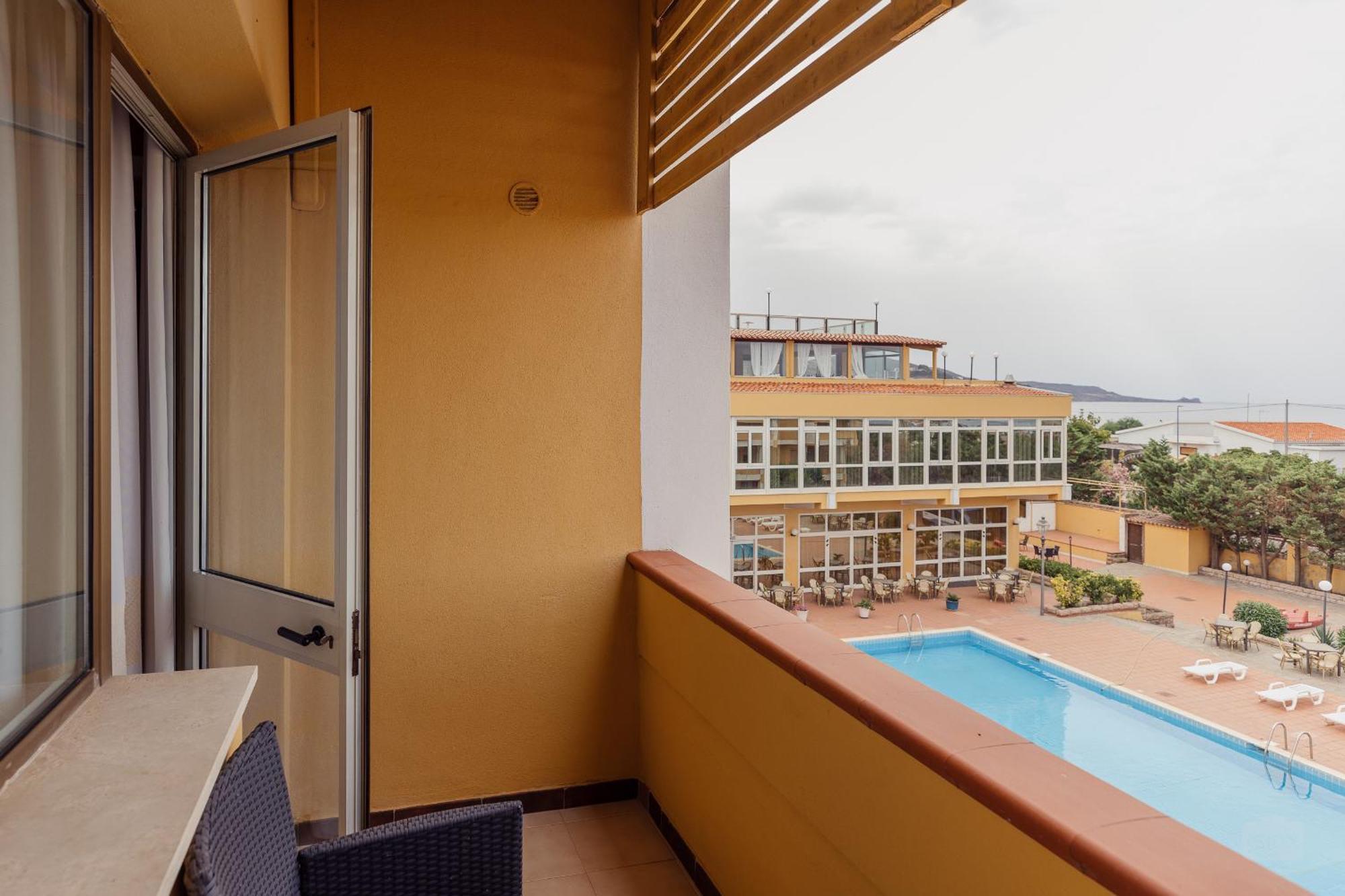 Malaspina Hotel & Resort Bosa Exterior foto